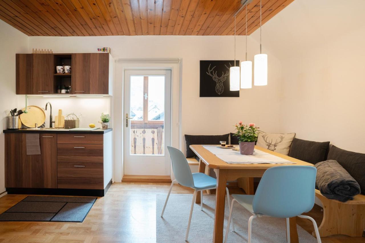 Apartamento Family Hideaway Mit Baby- Und Kleinkindausstattung Hallstatt Exterior foto